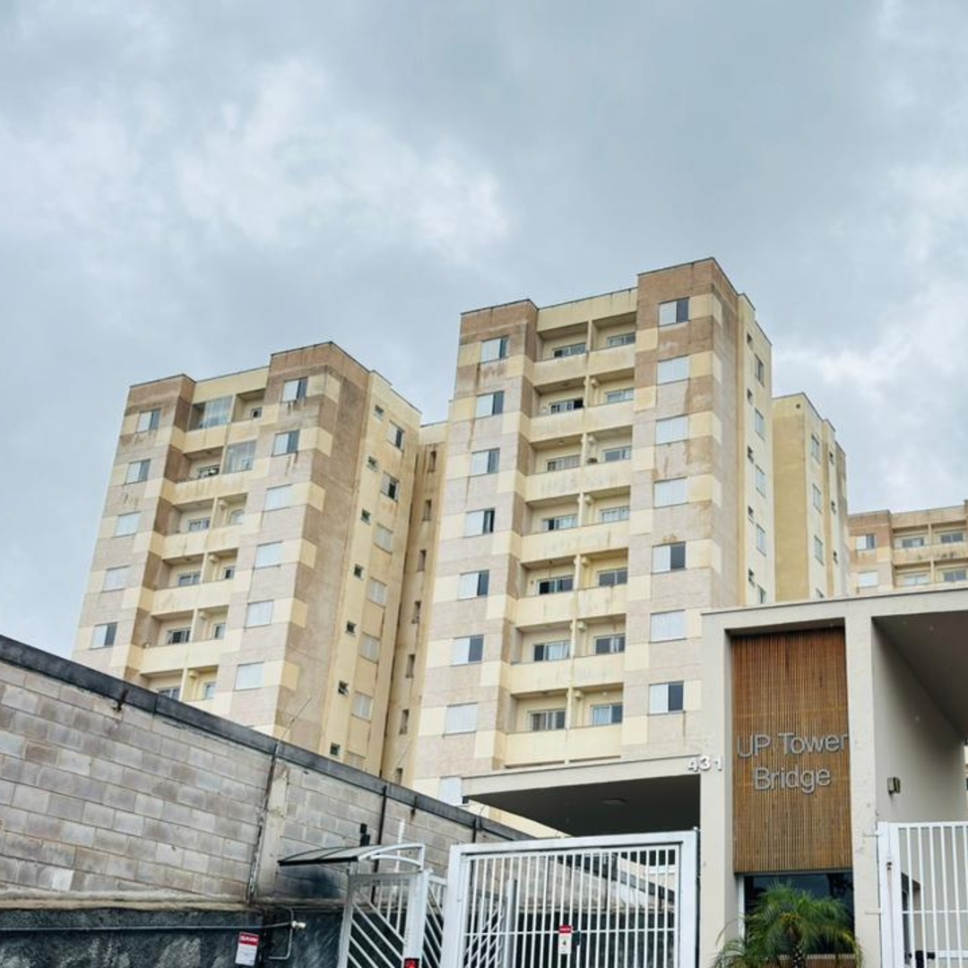 Mídia Digital de Prestígio em Clubes: Telas corporativas de anúncios instaladas no São João Tênis Clube, Cidade Satélite, Atibaia