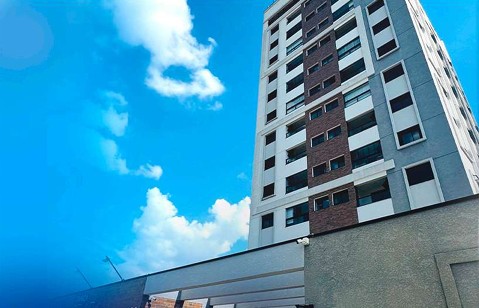 Exposição em Elevadores Residenciais: Telas digitais premium no Condomínio Trenza Ideale, Atibaia Jardim, Atibaia